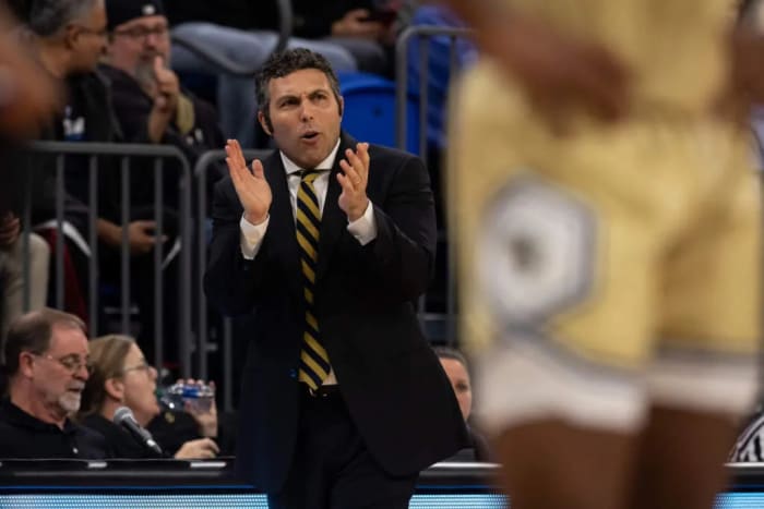 Georgia Tech head coach Josh Pastner